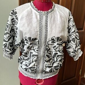 Chico’s  Jacket  Top  Blouse  100% Linen  NWOT  white/black embroidery  size 0 S